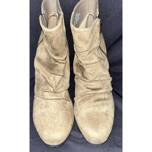 Whitemt. Ankle Boots Beige/Light Brown Suede Ruched (Tangela) Women Sz 9M